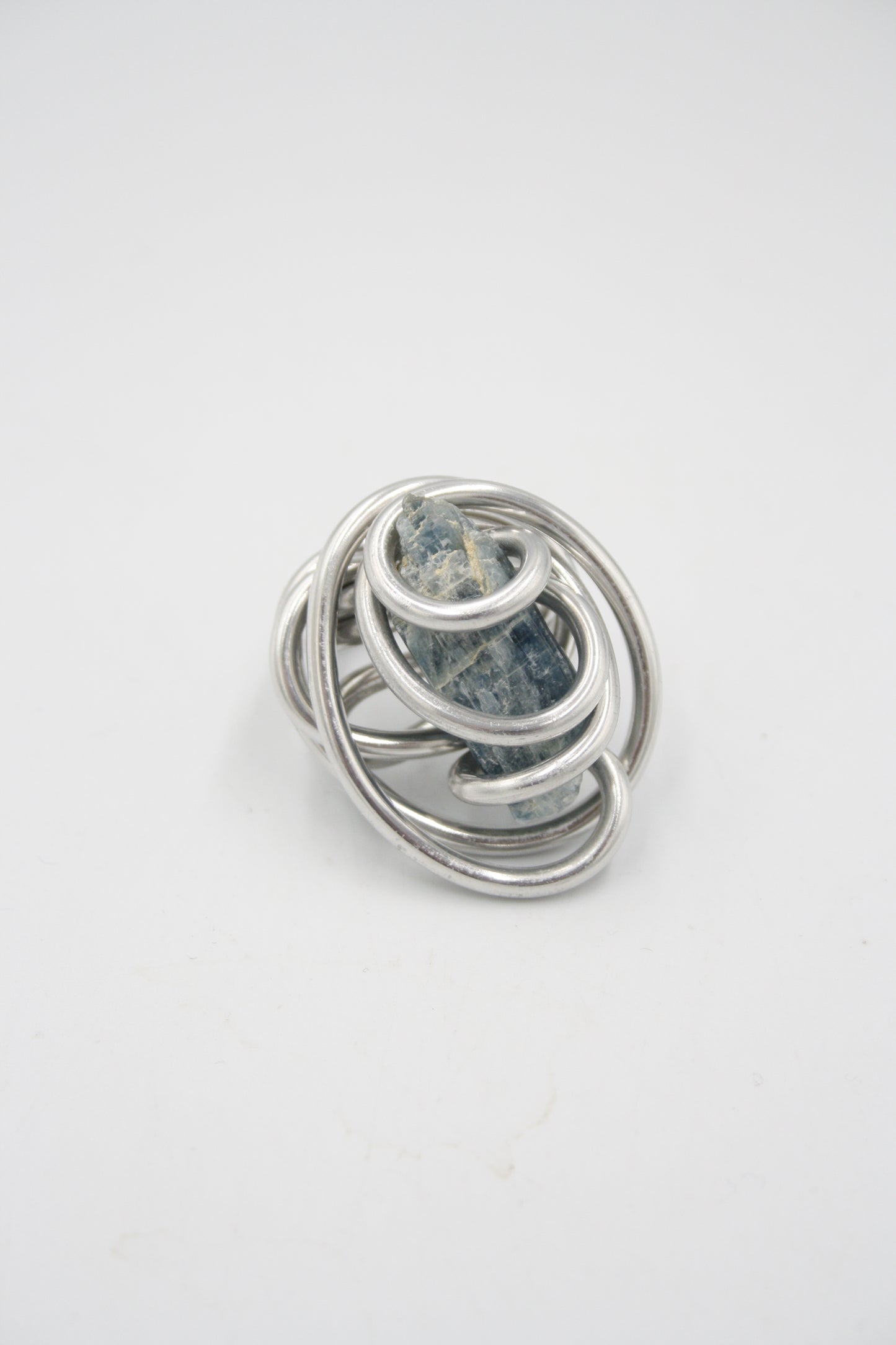 Number 1481 Kyanite (Zambia)